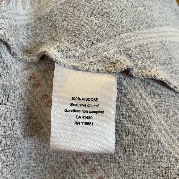 Gentle Fawn 🦌 patterned Tank - Picture 5 of 6